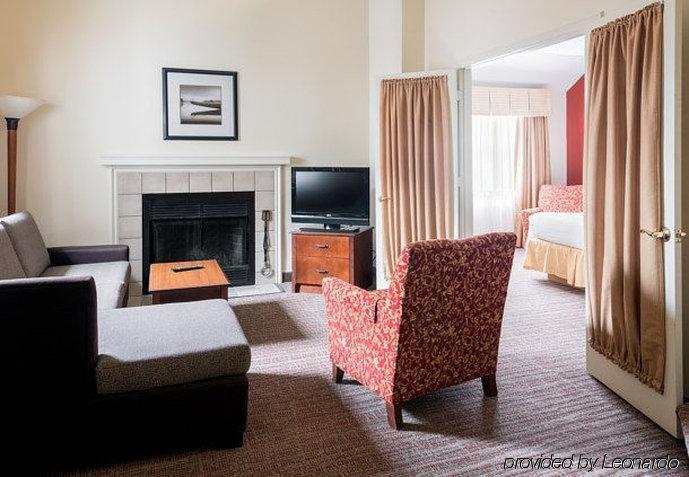 Residence Inn Kansas City Downtown/Union Hill Exteriör bild