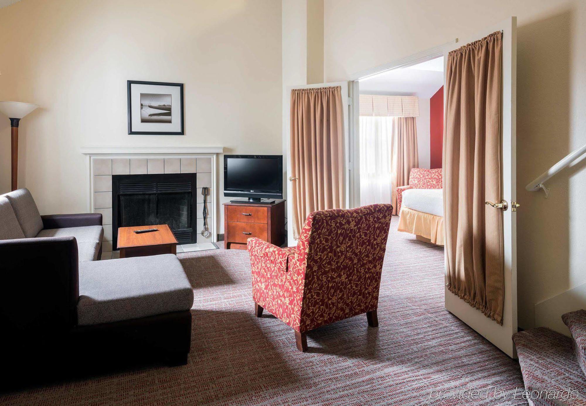 Residence Inn Kansas City Downtown/Union Hill Exteriör bild