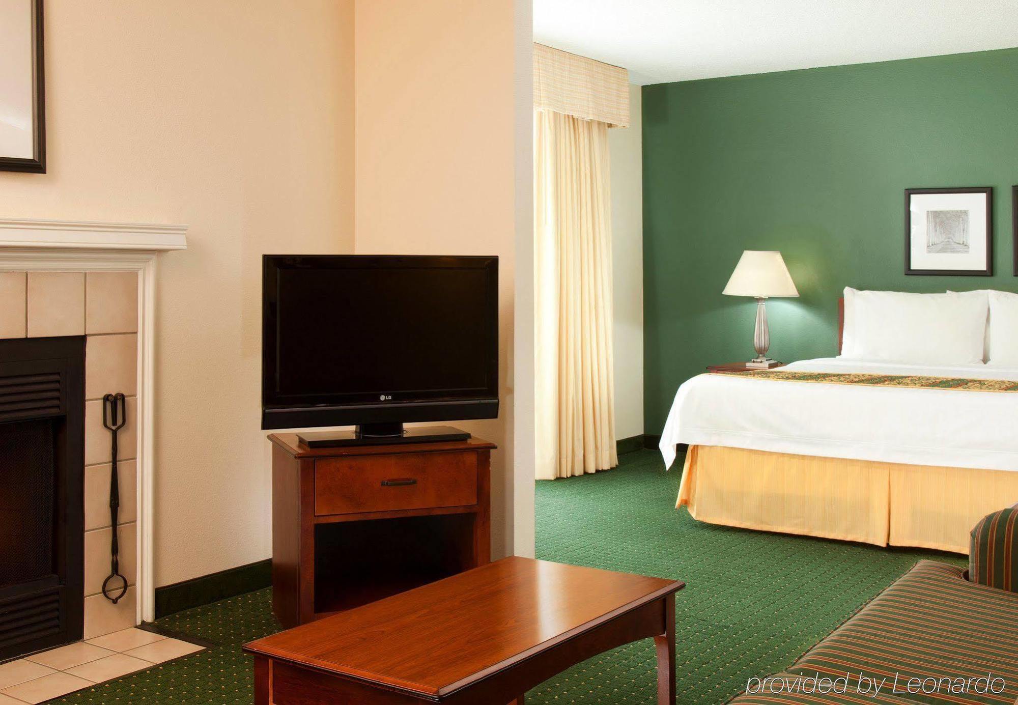 Residence Inn Kansas City Downtown/Union Hill Exteriör bild